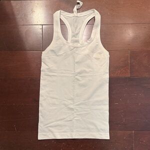Lululemon Swiftly Tech Racerback Tank White Size 2